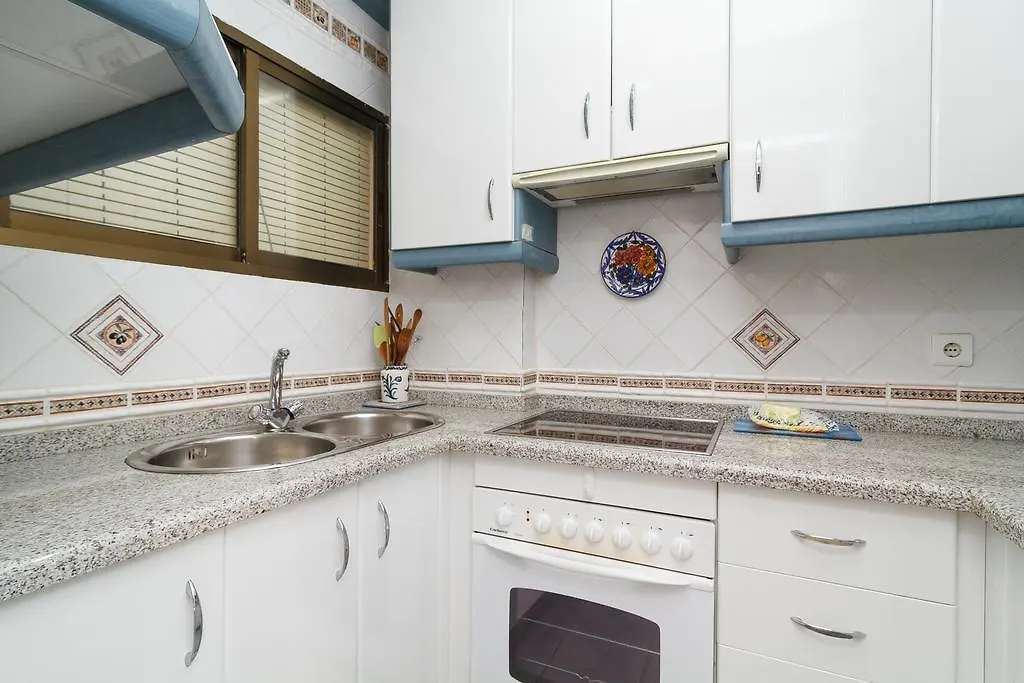 Bahia 58 Apartments Casasol ネルハ