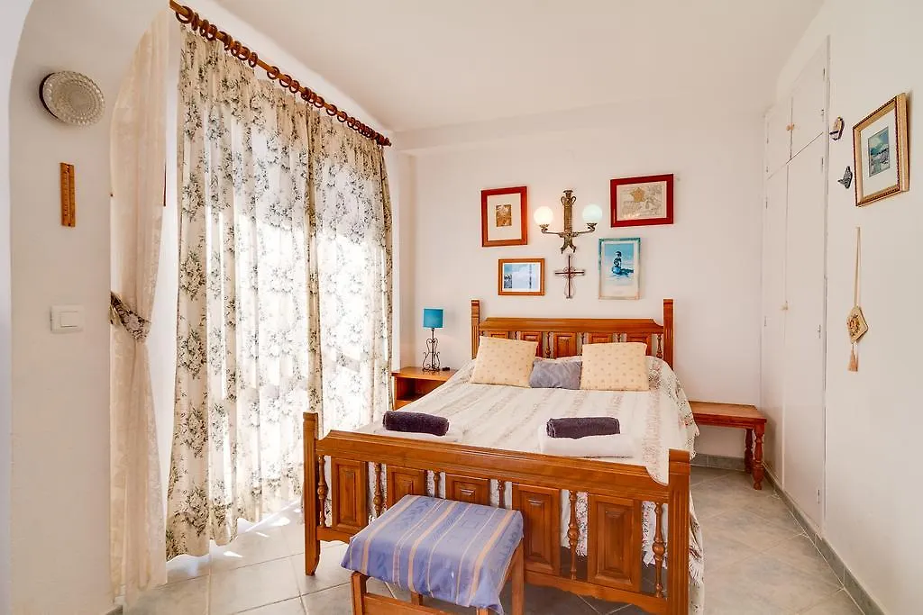 Bahia 58 Apartments Casasol ネルハ